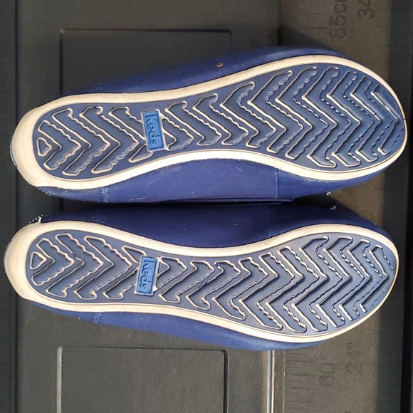 Blue Keds Slides, Size 9 - Picture 3 of 4